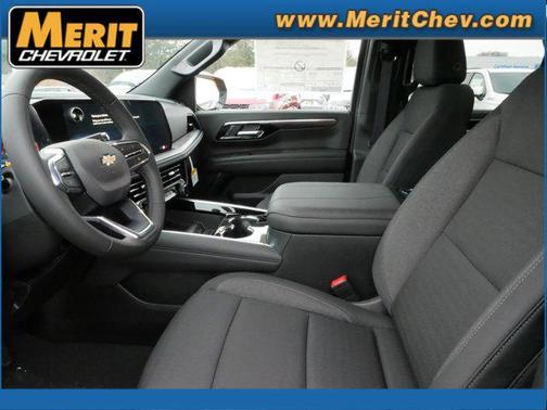 2025 Chevrolet Tahoe LS