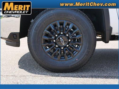2025 Chevrolet Silverado 3500 LT