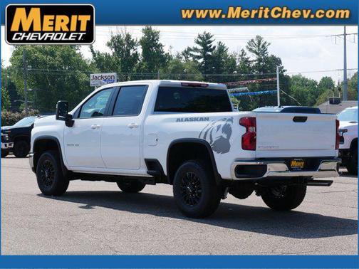 2025 Chevrolet Silverado 3500 LT