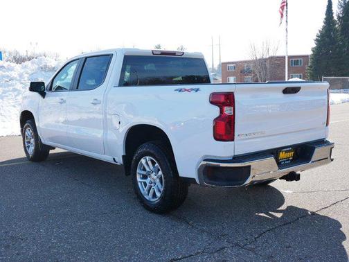 Summit White 2026 Chevrolet Silverado 1500 LT