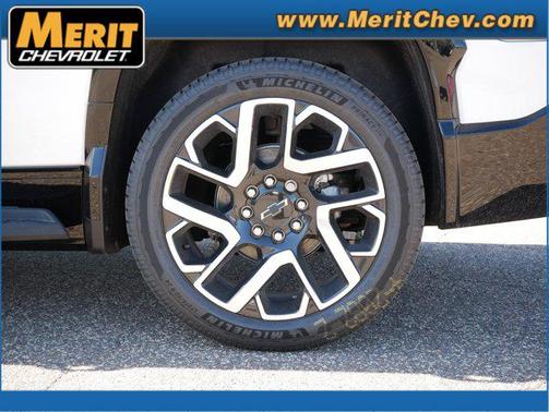 2025 Chevrolet Silverado EV RST
