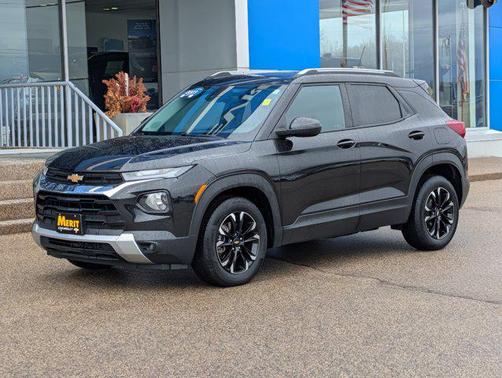 Mosaic Black Metallic 2023 Chevrolet Trailblazer LT