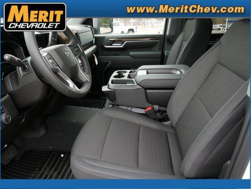 2025 Chevrolet Silverado 3500 LT