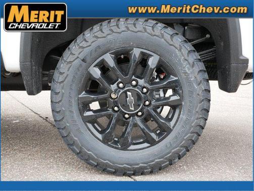 2025 Chevrolet Silverado 3500 LT