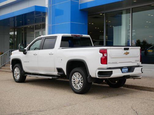 2022 Chevrolet Silverado 2500 High Country