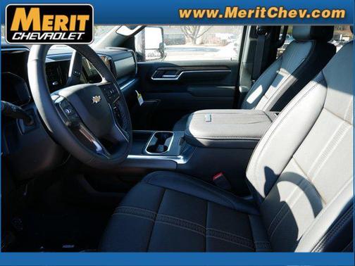 2025 Chevrolet Silverado 3500 High Country