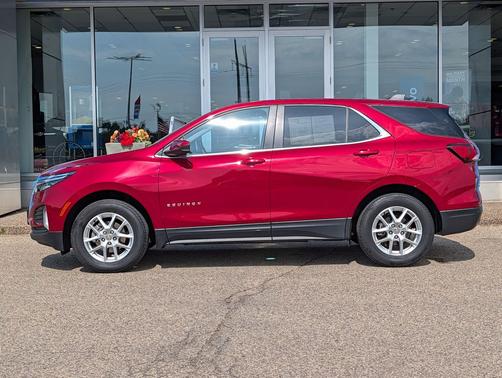 Radiant Red Tintcoat 2023 Chevrolet Equinox 1LT