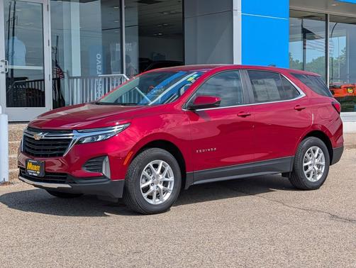 Radiant Red Tintcoat 2023 Chevrolet Equinox 1LT