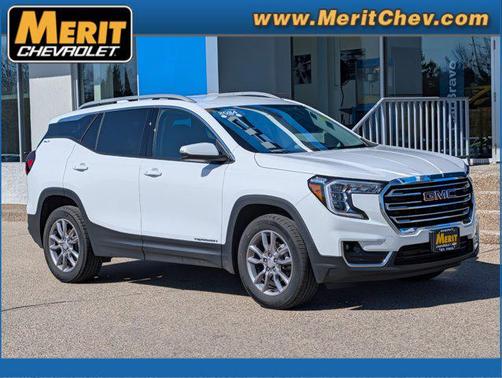 Summit White 2024 GMC Terrain SLT