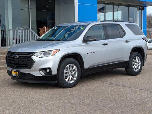 Silver Ice Metallic 2021 Chevrolet Traverse Premier