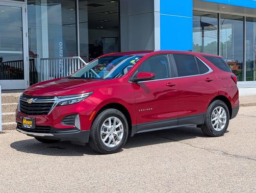 Radiant Red Tintcoat 2024 Chevrolet Equinox 1LT