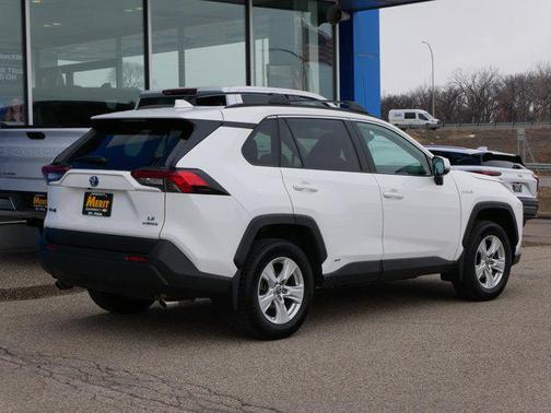 2021 Toyota RAV4 Hybrid LE