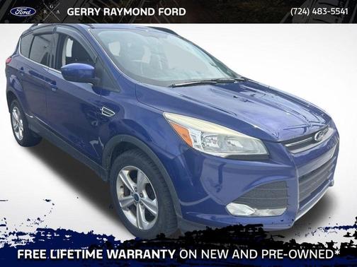 Blue 2016 Ford Escape SE