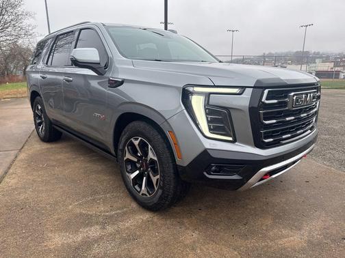 2025 GMC Yukon AT4