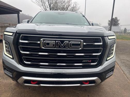 2025 GMC Yukon AT4
