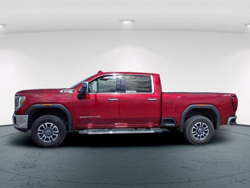 Cayenne Red Tintcoat 2022 GMC Sierra 2500 SLT