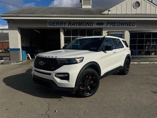 Star White 2023 Ford Explorer ST