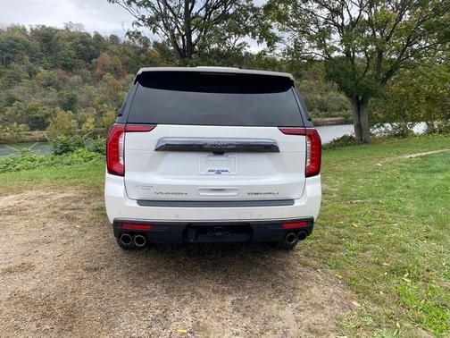 2023 GMC Yukon XL Denali Ultimate