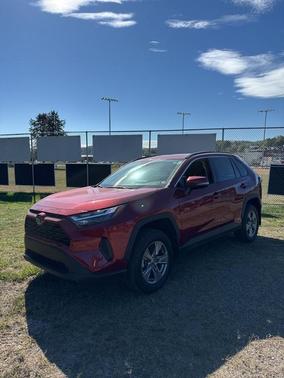 2023 Toyota RAV4 Hybrid LE