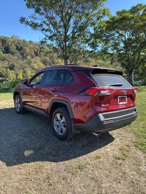 2023 Toyota RAV4 Hybrid LE