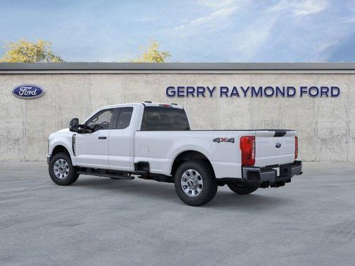 2025 Ford F-350 XLT