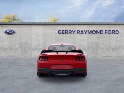 2025 Ford Mustang Dark Horse