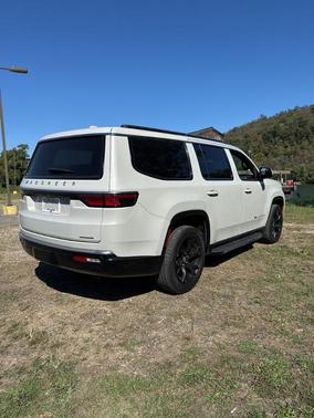 2022 Jeep Wagoneer Series II