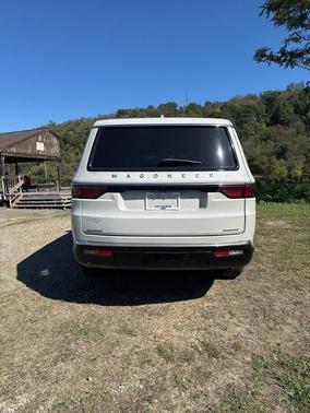2022 Jeep Wagoneer Series II