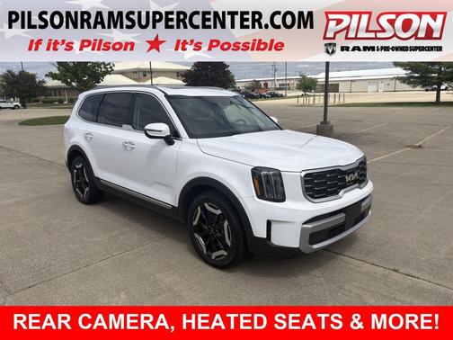 Glacial White Pearl 2023 Kia Telluride S
