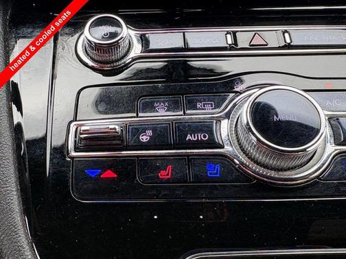 Pristine White Metallic Tri-Coat 2022 Lincoln Corsair Reserve