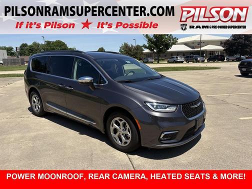 Granite Crystal Metallic Clearcoat 2023 Chrysler Pacifica Limited