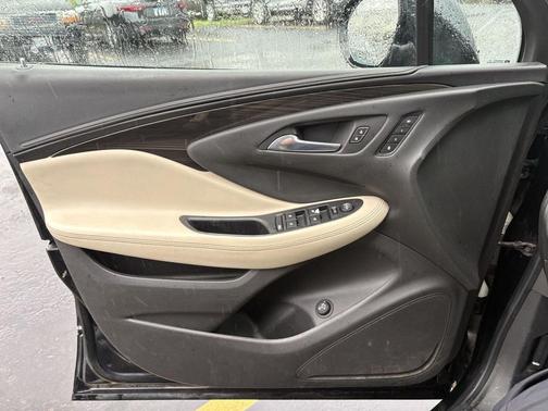 2020 Buick Envision FWD Essence