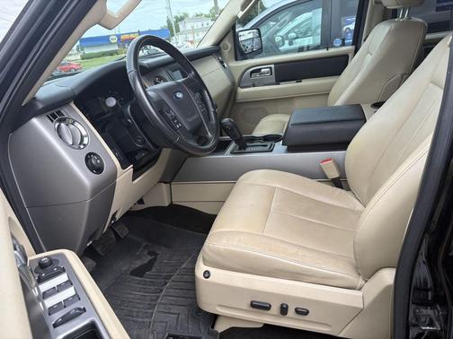 Shadow Black 2016 Ford Expedition XLT