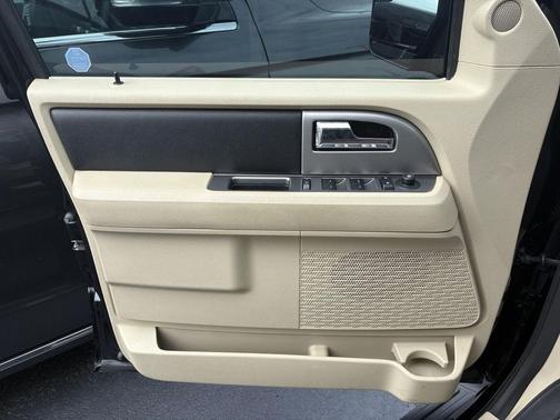 Shadow Black 2016 Ford Expedition XLT