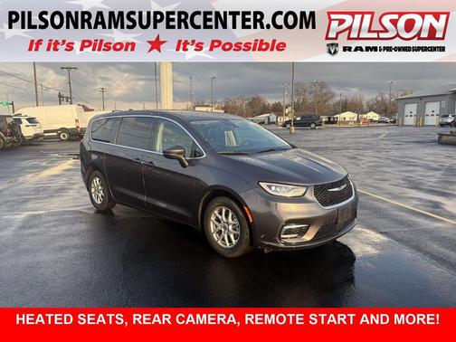 2023 Chrysler Pacifica Touring L