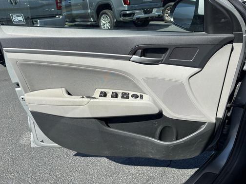 Stellar Silver 2020 Hyundai ELANTRA SEL