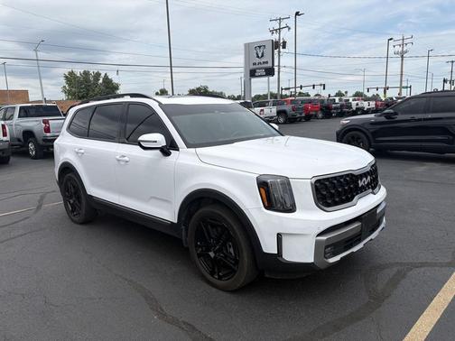 Glacial White Pearl 2023 Kia Telluride SX Prestige X-Line