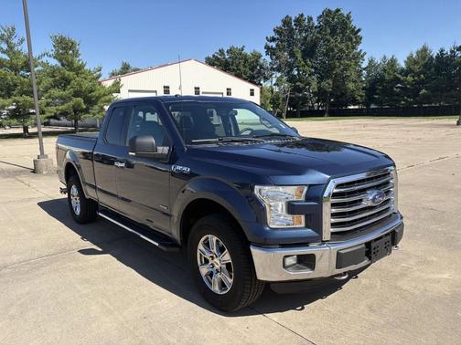 BLUE 2015 Ford F-150 XLT