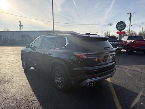 2025 GMC Acadia FWD Elevation