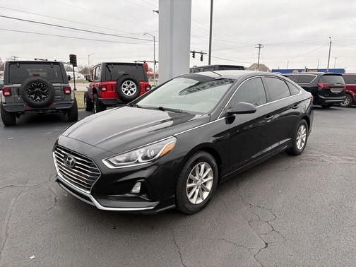 2019 Hyundai SONATA SE