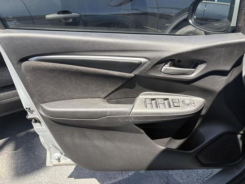 Alabaster Silver Metallic 2016 Honda Fit EX