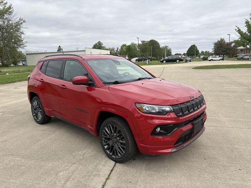 Redline Pearlcoat 2022 Jeep Compass (RED) Edition 4x4