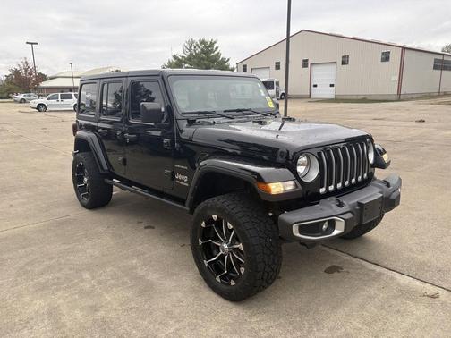 Black Clearcoat 2021 Jeep Wrangler Unlimited Sahara