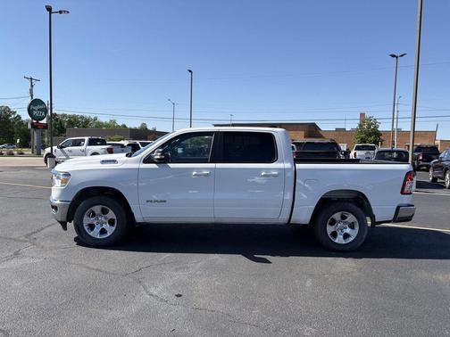 Bright White Clearcoat 2021 RAM 1500 Big Horn/Lone Star