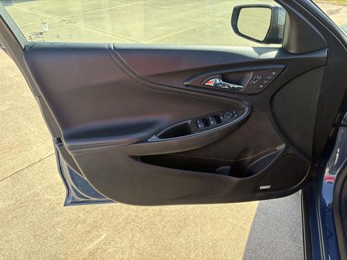 Lakeshore Blue Metallic 2024 Chevrolet Malibu FWD 2LT