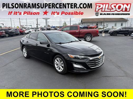 Mosaic Black Metallic 2021 Chevrolet Malibu FWD LT