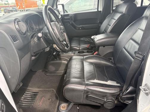 2012 Jeep Wrangler Unlimited Altitude