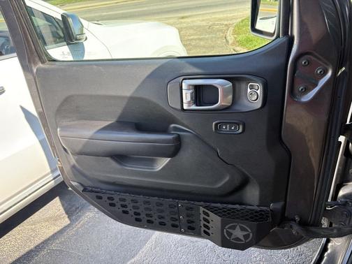 Granite Crystal Metallic Clearcoat 2020 Jeep Gladiator Sport S