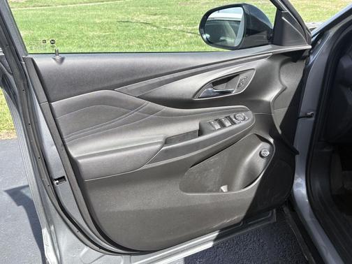 2024 Buick Envista Sport Touring FWD