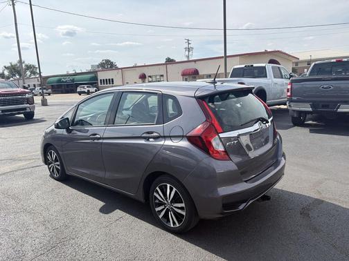 Lunar Silver Metallic 2018 Honda Fit EX
